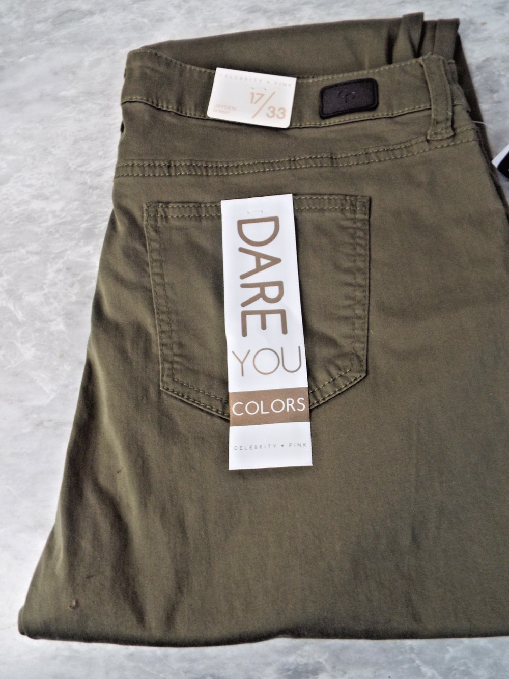 Celebrity Pink Womens 17/33 Jayden Skinny Khaki Pants NWT